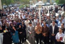 Iran: Mësuesit dhe personeli arsimor protestojnë në të gjithë vendin