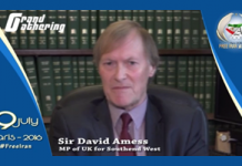 Deputeti David Amess tha : Irani duhet të ketë turp nga rekordet e ekzekutimeve