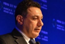 Qytetari libanezo-amerikan në grevë urie në burgun Evin