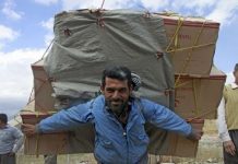 IRAN: IRGC vret hamallë të rinj të varfër