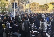 Pse heshtja nuk është opsion në kryengritjen e Iranit