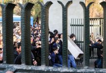 Studentët iranianë bëjnë thirrje për lirimin e protestuesve