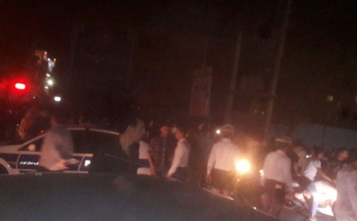 Iran-Night-rallies-in-Tehran-with-slogans-of-Death-to-the-Dictator