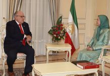 MARYAM RAJAVI TAKOHET ME RUDY GIULIANI, AVOKATIN E PRESIDENTIT AMERIKAN