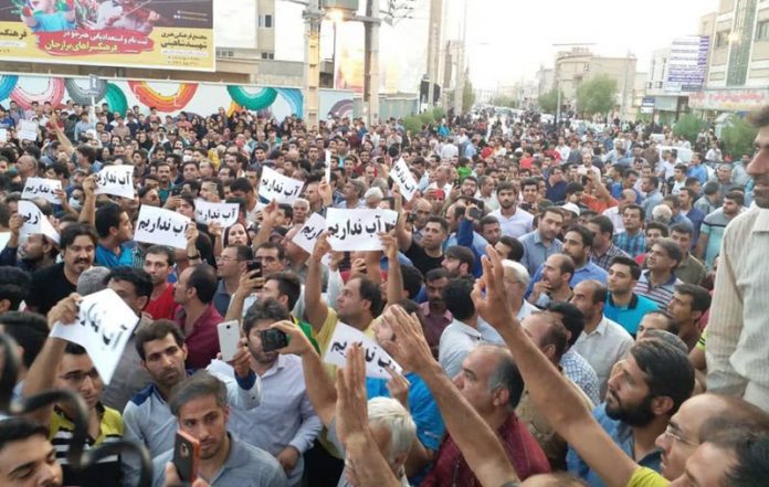 Iran-Protests-in-Borazjan-1