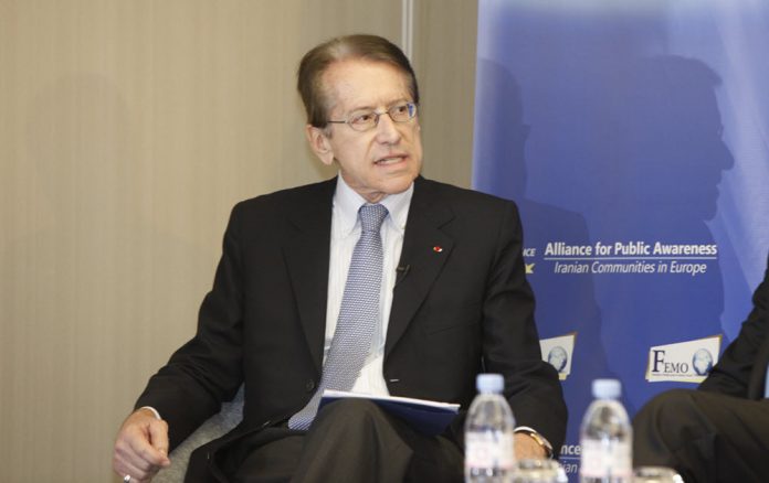 former-Italian-foreign-minister-Giulio-Terzi