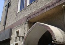 Regjimi Iranian Dënon me Burg të Gjithë Kishën për Praktikim të Krishterimit