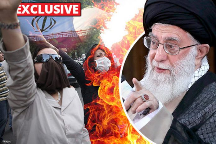 Iran-could-be-toppled-by-the-ongoing-protests-in-the-country