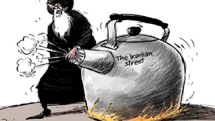 Mullahs-Scared-of-Regime-Change-in-Iran