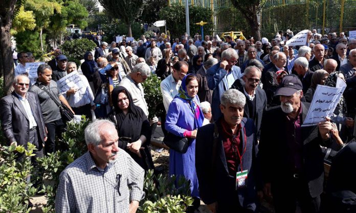 Protest-Rally-of-Retirees-in-Protest-to-Poverty-and-the-Dire-Situation-of-Livelihood-and-High-Costs
