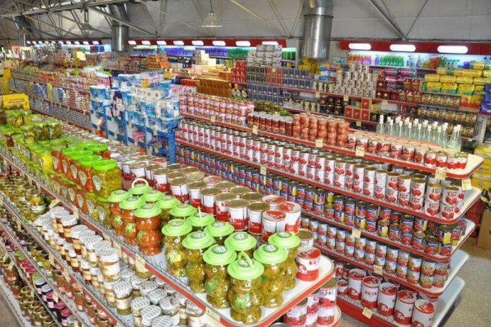 US-Sanctions-Cause-Panic-Buying-in-Iran