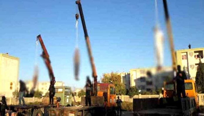 Iran-Three-Executions-in-Public-in-Shiraz-Simultaneously-With-the-Rise-of-Popular-Protests