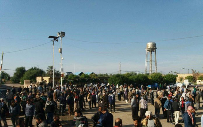 Iran-Workers-at-Sugar-Cane-Mill-Continue-to-Protest-Unpaid-Wages