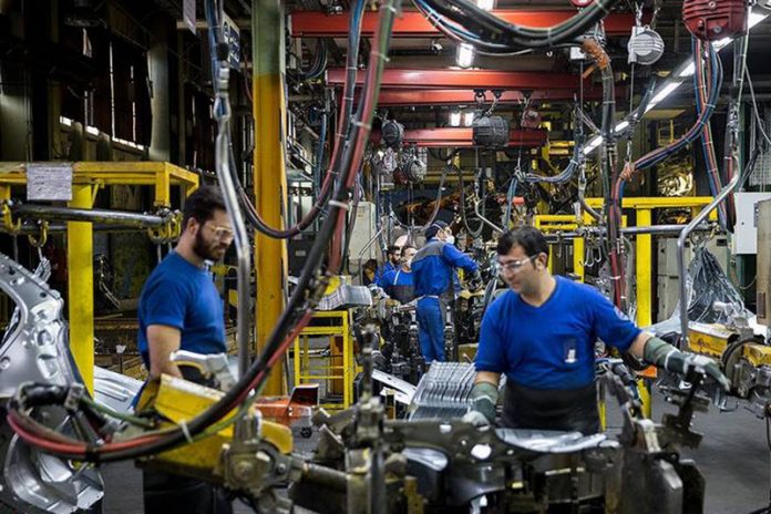 Major_Drop_in_Irans_Output_According_to_New_Report