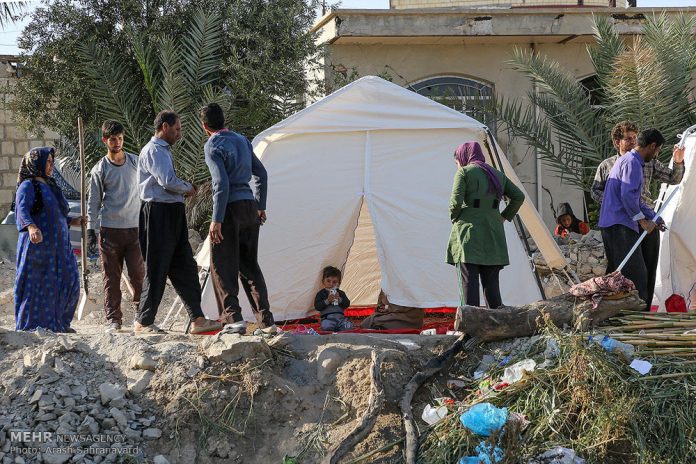 Iranian_People_Resort_to_Living_in_Tents_out_of_Poverty