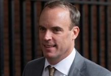 Britania Thërret Ambasadorin e Regjimit Iranian Lidhur me Cisternën e Naftës Adrian Darya 1