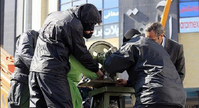 Iran_regime_amputates_prisoners_hand-file_photo