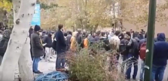 Iran-Tehran_University-_Students_protest_against_the_regime_Nov_18_2019