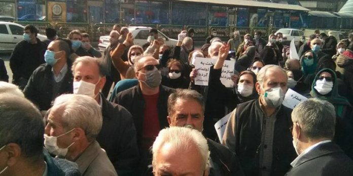 Iranian-pensioners-750x375