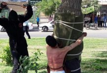 Tetë njerëz dënohen me goditje kamxhiku në Iran