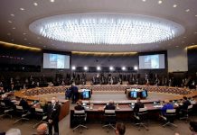 Regjimi i Iranit i Mërzitur për Vendimet e Komunitetit Ndërkombëtar