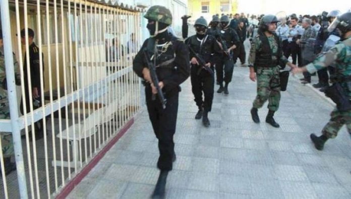 Iran-prison-IRGC-human-rights-violations-17122020