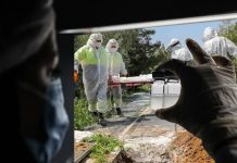 Kriza e Covid-19 në Iran: Khamenei dhe Mafia e Medikamenteve