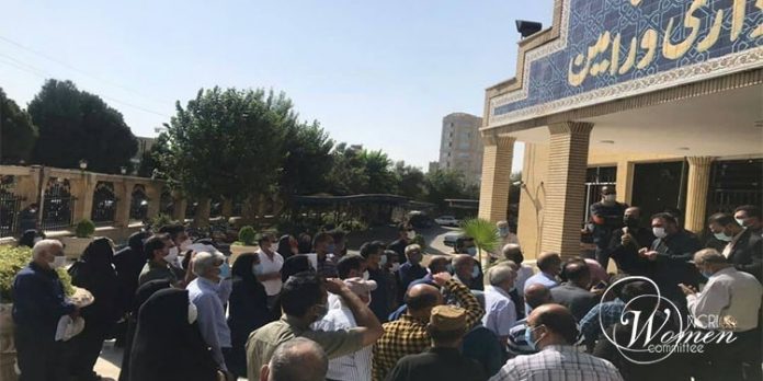 Teachers-protest-in-Varamin-min