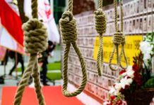 Regjimi i Iranit hedh poshtë hapur parimet e të drejtave të njeriut