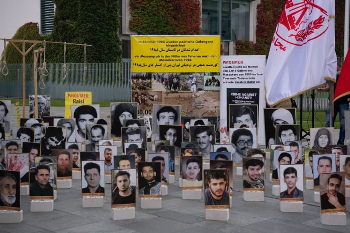 Iran-1988-massacre