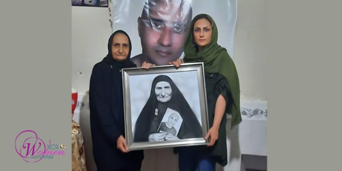 Gohar-Eshghi-and-her-daughter