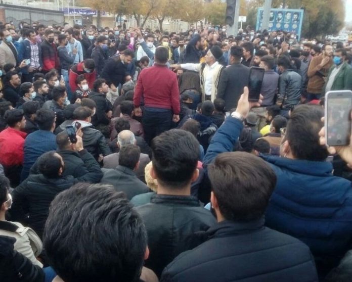iran-shahrekord-protests-22112021