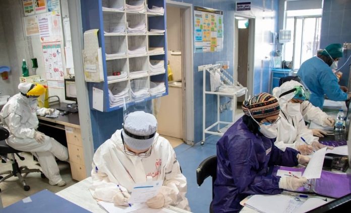 Iran-Hospital-Nurses