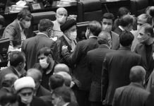 IRAN: Përpjekja e Khameneit për unitet përfundon me një fraksion të ndarë e të ashpër