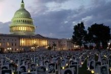 Ekspozimi i frikës së Teheranit duke luajtur lojën e fajita.