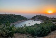 Iran – Njësitë e Rezistencës transmetojnë slogane kundër regjimit në Tabriz.
