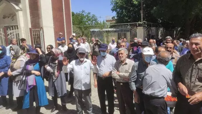 iran-teachers-protests-1