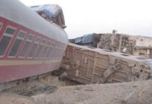 Treni doli nga shinat në Iranin verilindor, 13 të vdekur dhe më shumë se 50 të lënduar