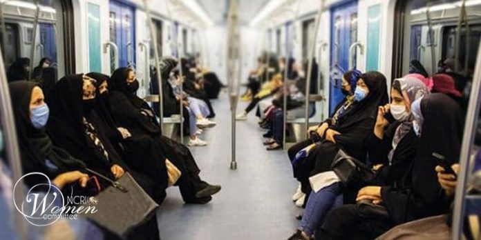 Women-in-a-metro-train-in-Iran-min