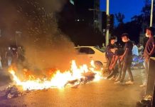 Iran: Në ditën e nëntë, kryengritja mbarëkombëtare përhapet në 139 qytete në 31 provinca