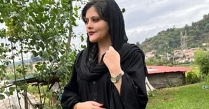 mahsa-amini-2