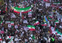 Iranianët në mbarë botën bëjnë thirrje për mbështetje për kryengritjen e Iranit