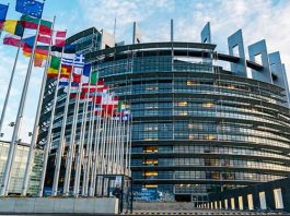 Parlamenti Europian Kritikon Regjimin Iranian Për Shtypjen e të Drejtave të Grave
