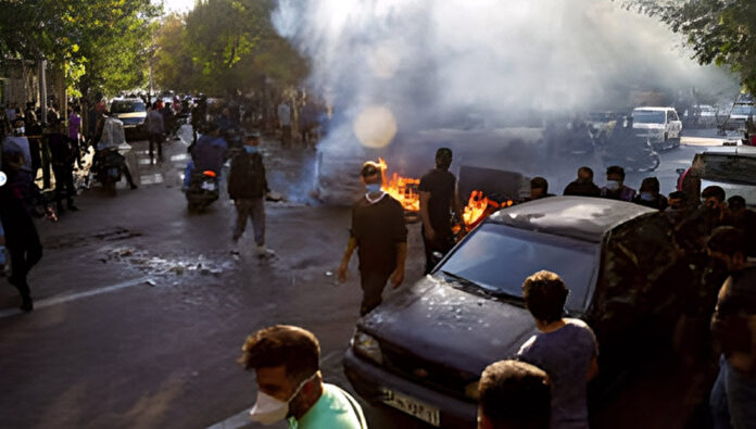 Iran-protests-October-31-696x395