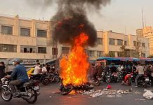 A është mosbindja civile përgjigja ndaj kryengritjes së vazhdueshme të Iranit?