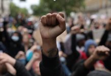 Kleriku i lartë ekspozon shqetësimet e regjimit për përfshirjen e studentëve në kryengritjen e vazhdueshme