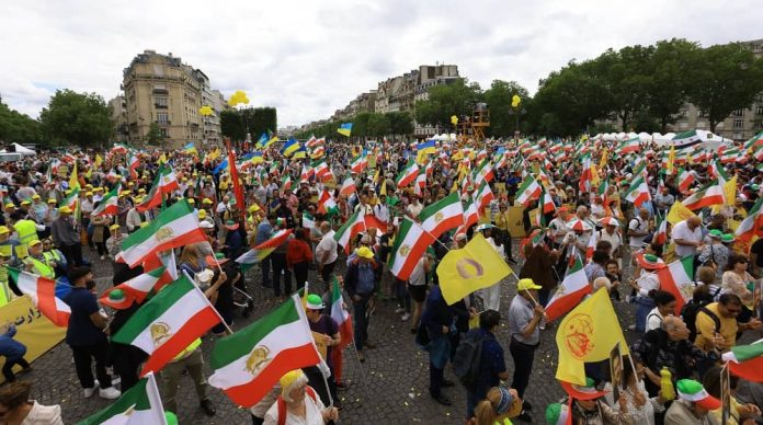 Investimet e regjimit iranian flasin më shumë se retorika e tij kundër MEK