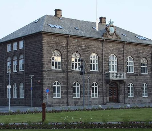 Mbështetja e ligjvënësve në vende të ndryshme për rezistencën e Iranit vazhdon të rritet