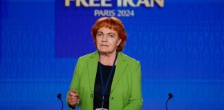 Ish -nënkryetare e Parlamentit Norvegjez Marit Nybakk mbajti një fjalim në mbështetje të popullit iranian