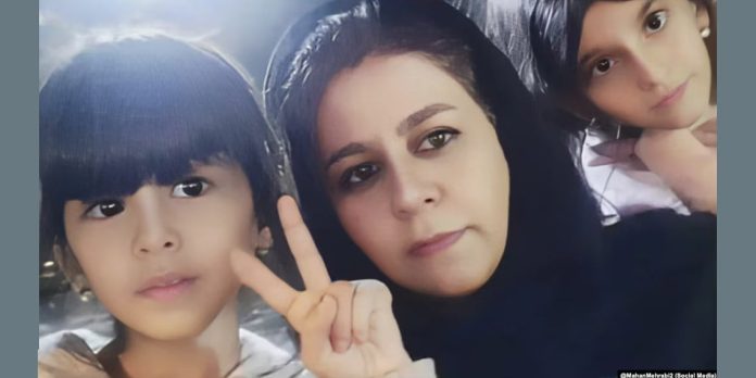 Dënimi dhe burgimi i dy grave iraniane-Marjam Mehrabi dhe Marjam Derisi